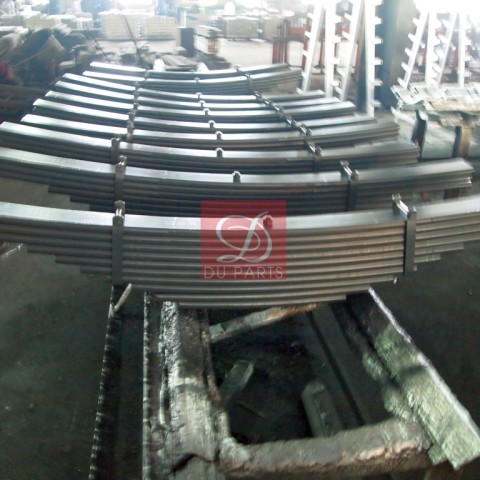 Truck leaf springs